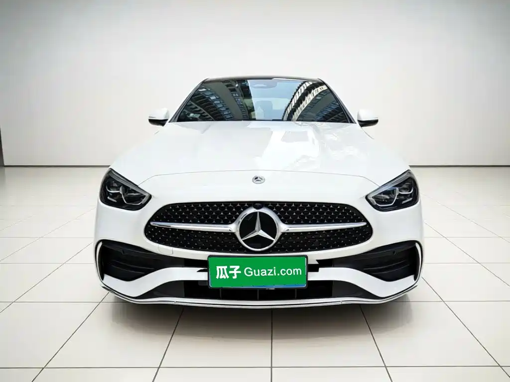 Mercedes-Benz C-Class — миниатюра 2