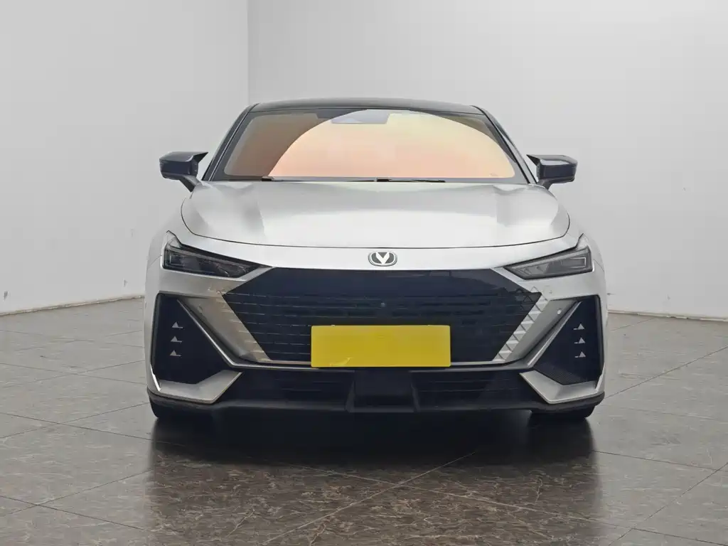Changan UNI-V — миниатюра 5