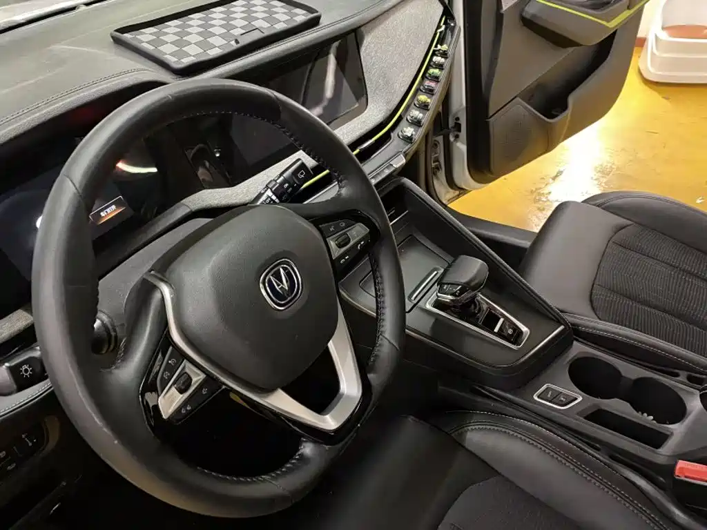 Changan New Energy E-Pro — миниатюра 20