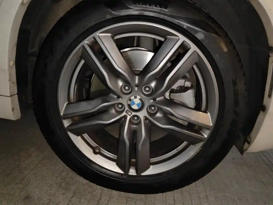BMW X2 2021 sDrive25i Lead M Sport