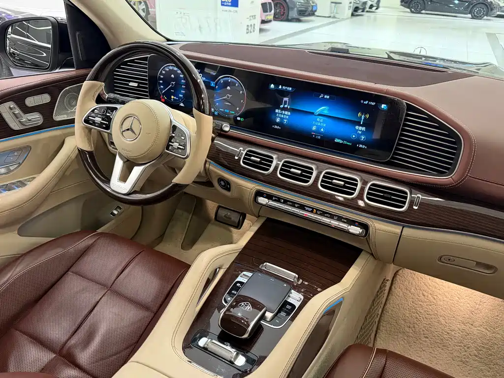 MERCEDES-BENZ MAYBACH GLS