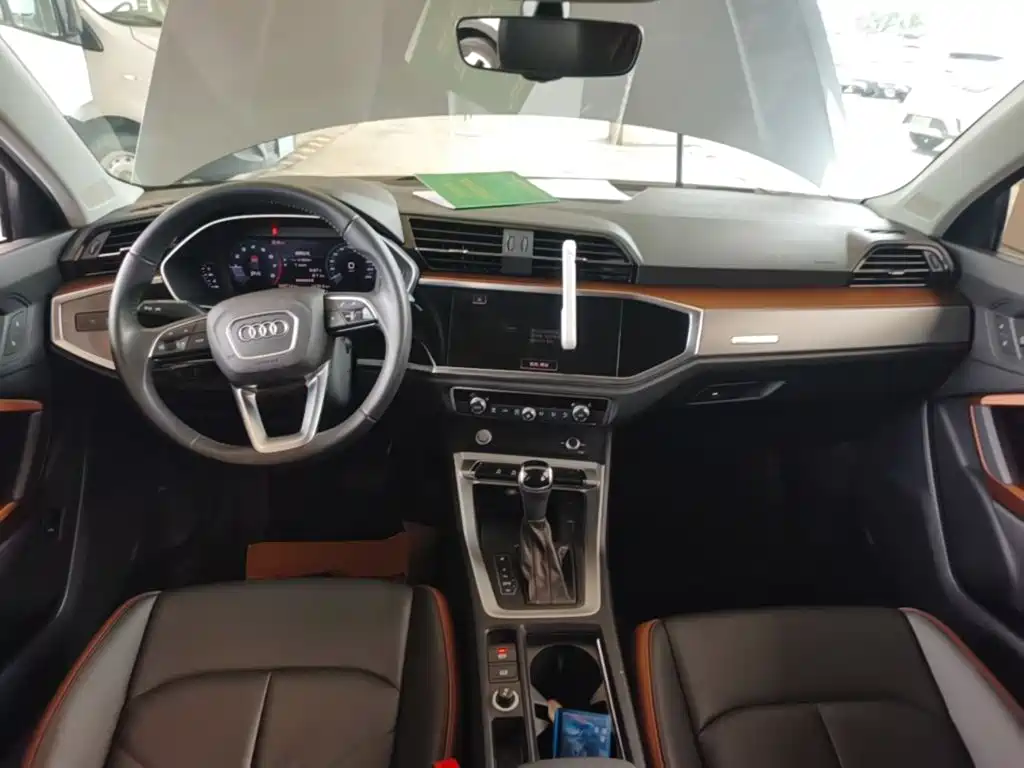 Audi Q3 — миниатюра 10