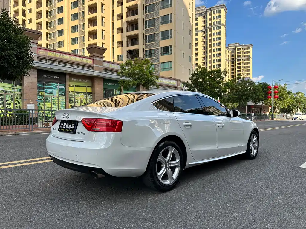 Audi A5 (Import) — миниатюра 9