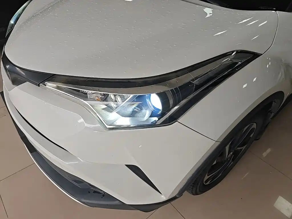 Toyota IZOA — миниатюра 24