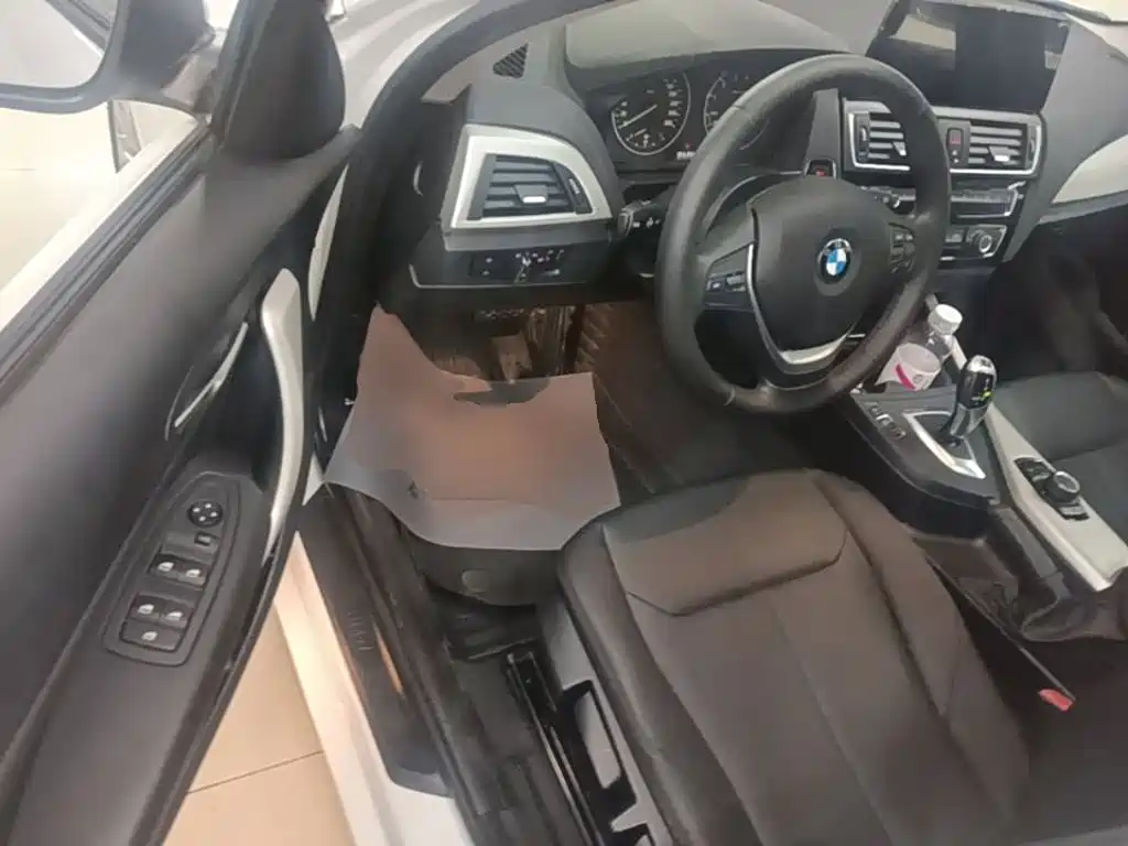 BMW 1 Series (Import) — миниатюра 16