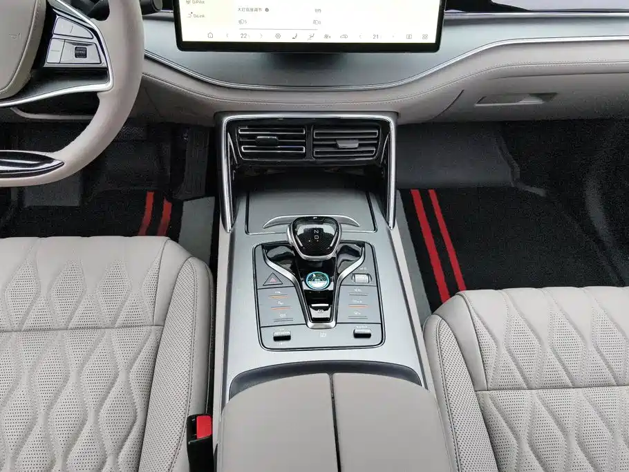 BYD Tang New Energy — миниатюра 15