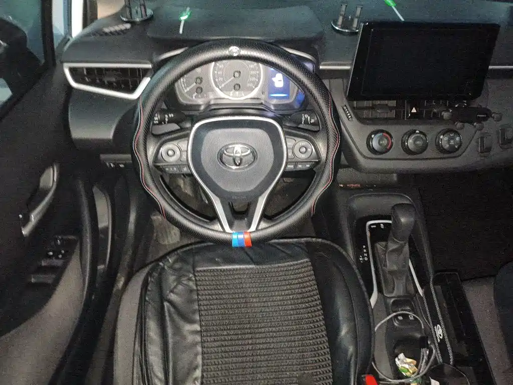 Toyota Corolla — миниатюра 6