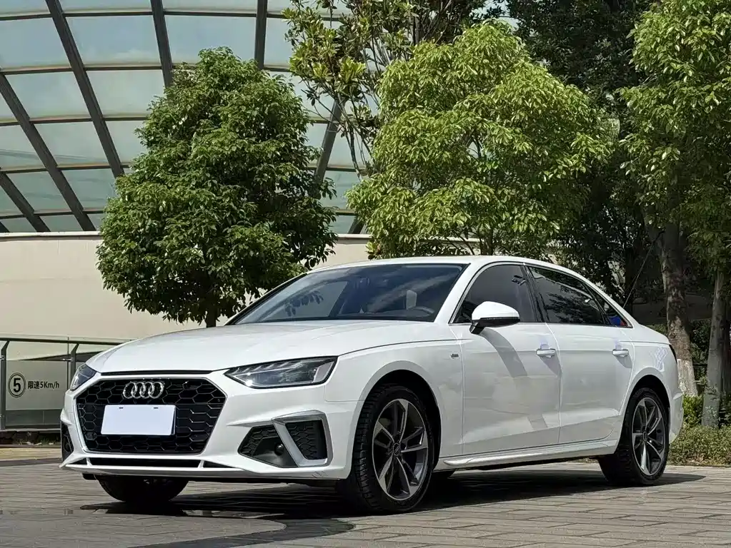 Audi A4L 2022
