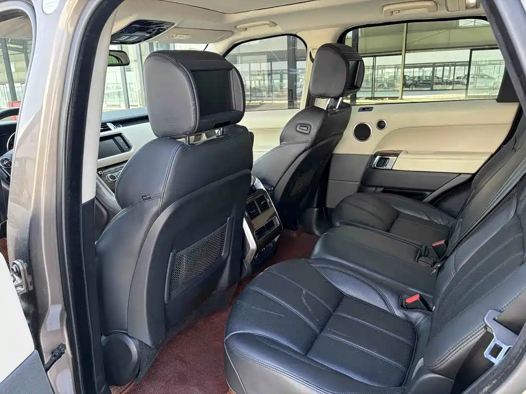 Land Rover Sport — миниатюра 6