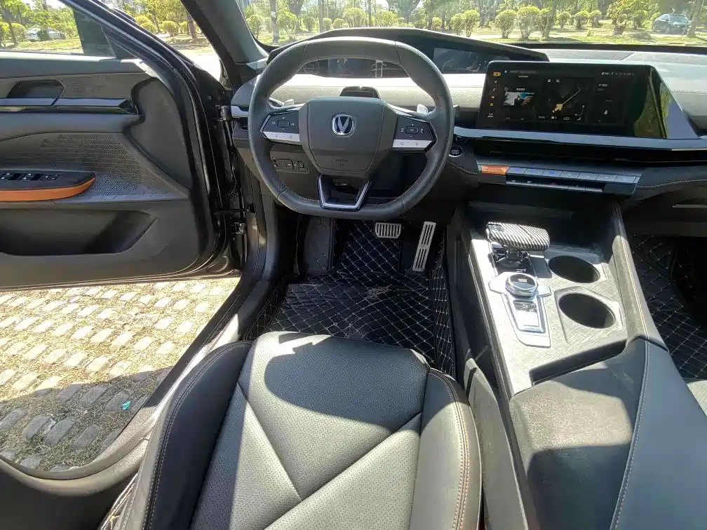 Changan UNI-V — миниатюра 16