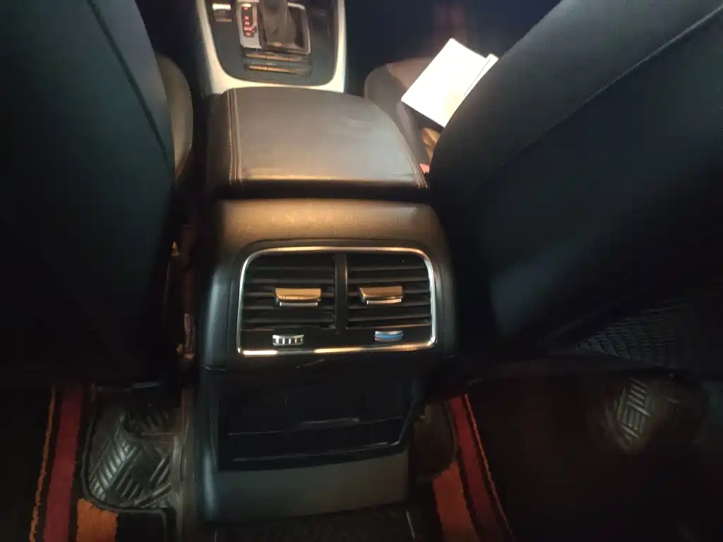Audi Q5 — миниатюра 8