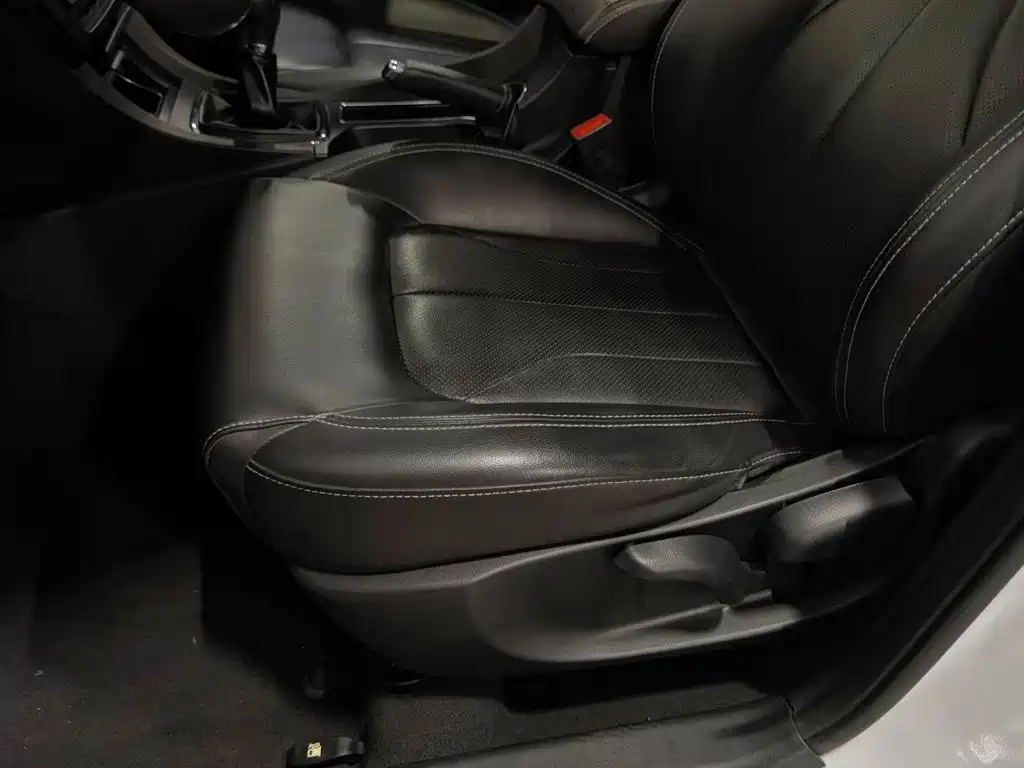 Geely Emgrand — миниатюра 20