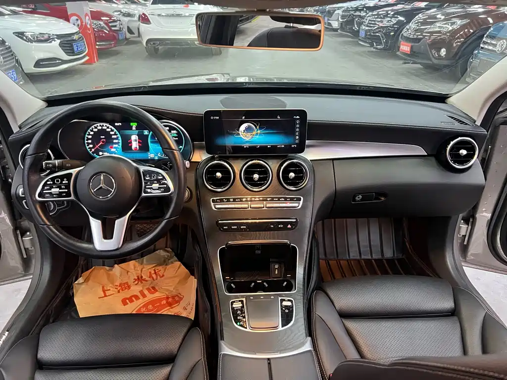 Mercedes-Benz C-Class — миниатюра 12