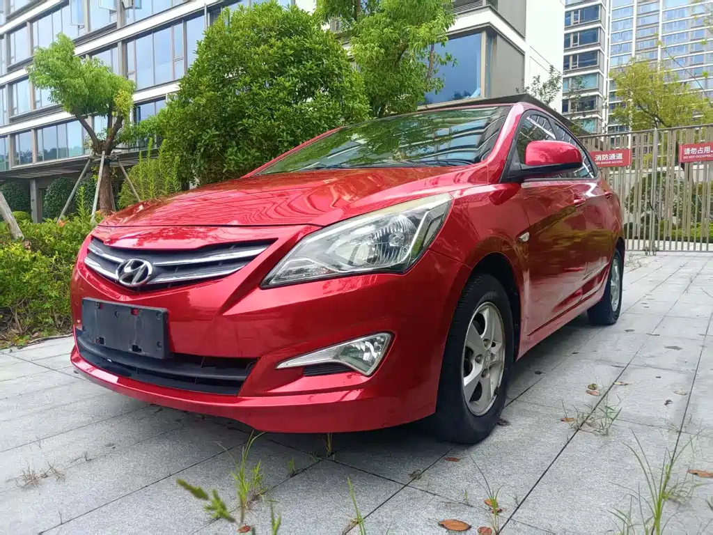 Hyundai Verna — миниатюра 3