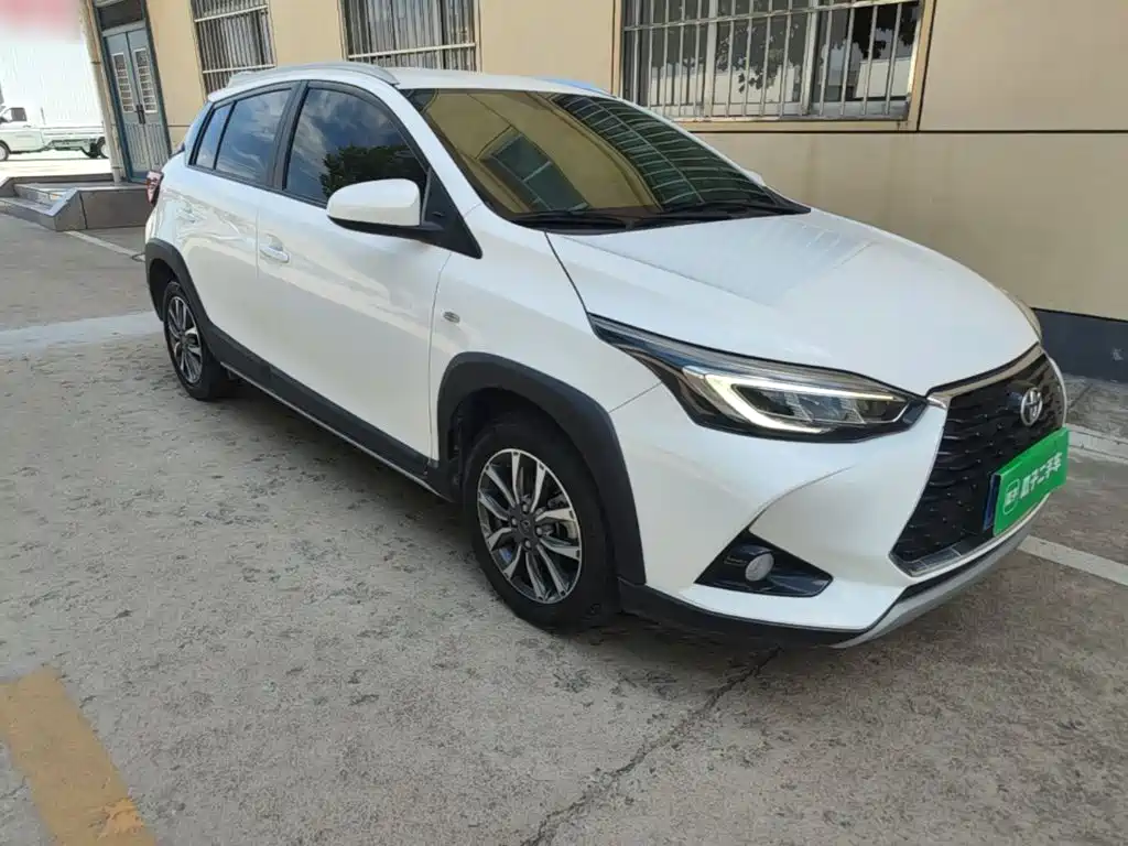 Toyota Yaris L — миниатюра 4