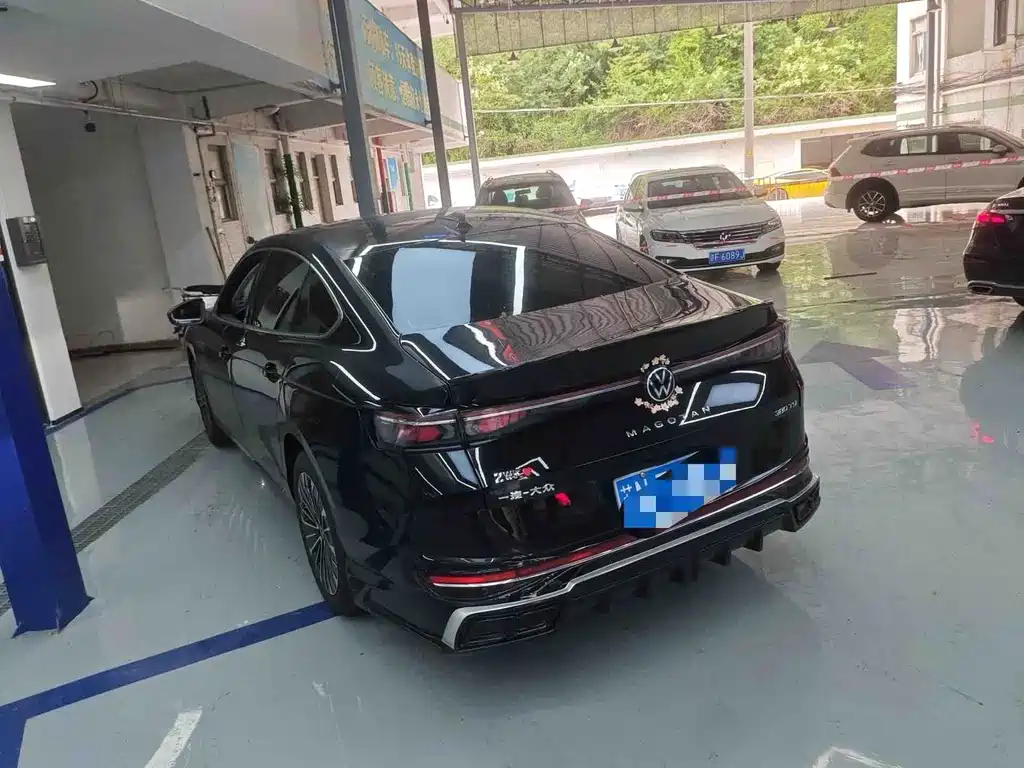Volkswagen Magotan — миниатюра 4