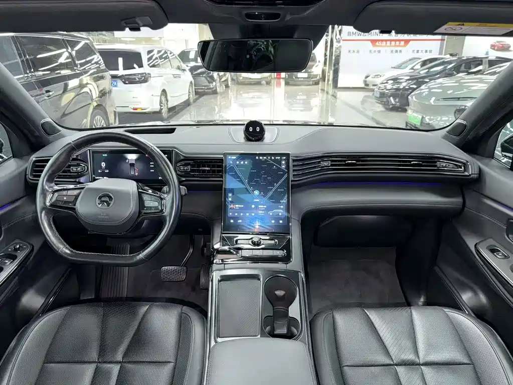NIO ES8 — миниатюра 13