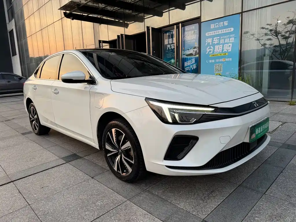 Roewe Feifan ER6 — миниатюра 8