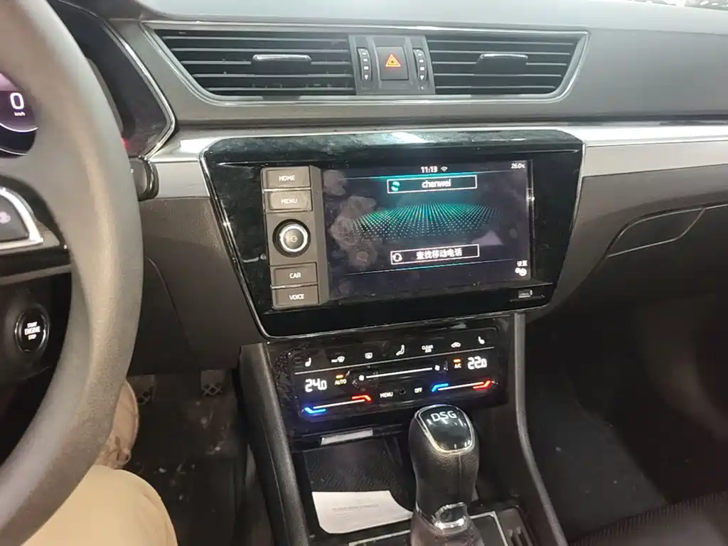 Skoda Superb — миниатюра 13