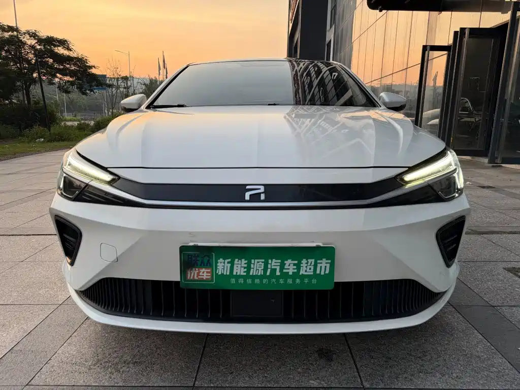 Roewe Feifan ER6 — миниатюра 2