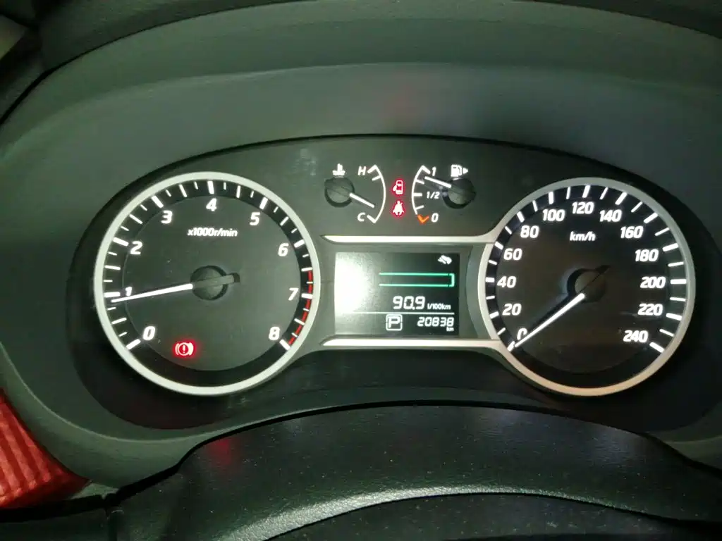 Nissan Bluebird — миниатюра 12