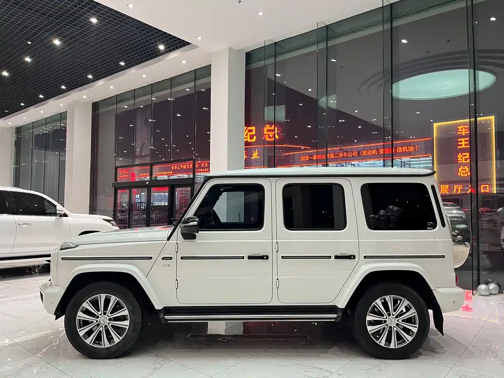 MERCEDES-BENZ G CLASS