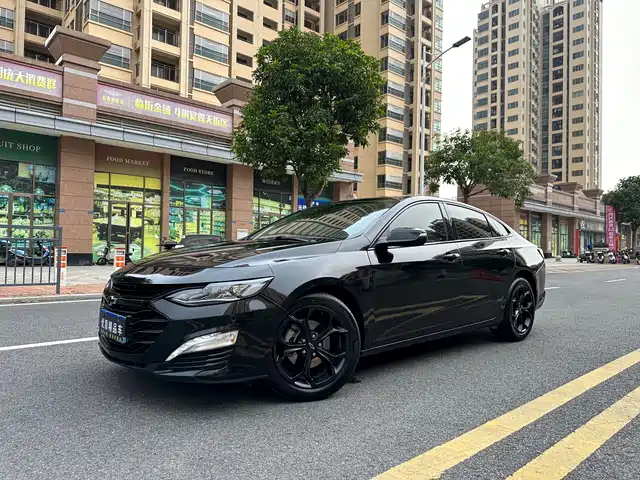 Chevrolet Malibu XL
