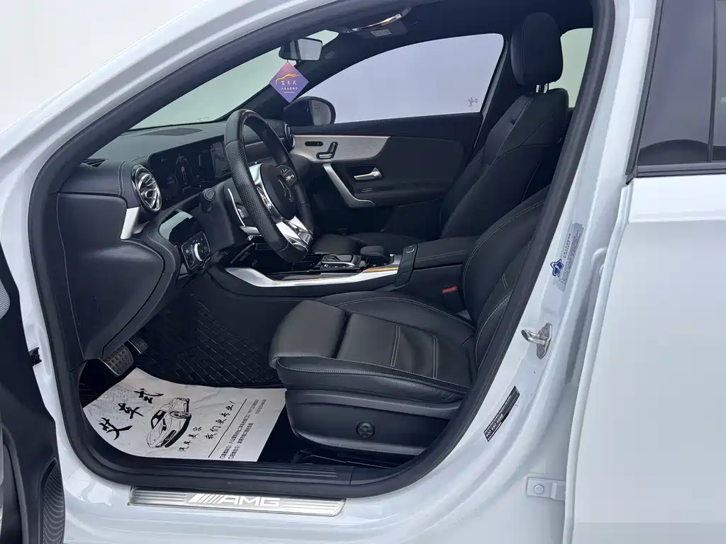 Mercedes-Benz A-Class AMG — миниатюра 13