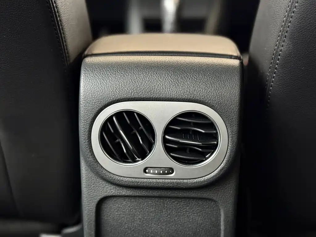 Volkswagen Tiguan — миниатюра 18