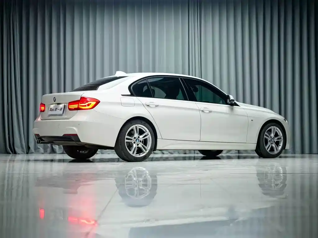 BMW 3 Series — миниатюра 11