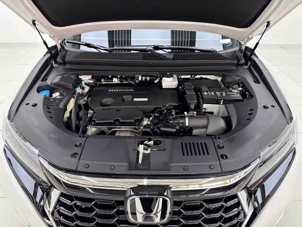 Honda UR-V 2024 370TURBO