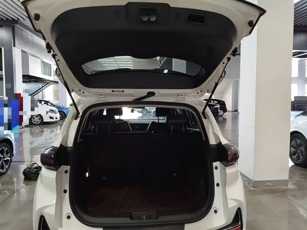 Changan CS15 — миниатюра 19