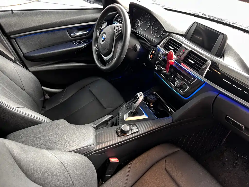 BMW 3 Series — миниатюра 11