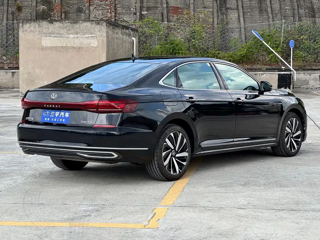 Volkswagen Passat — миниатюра 4