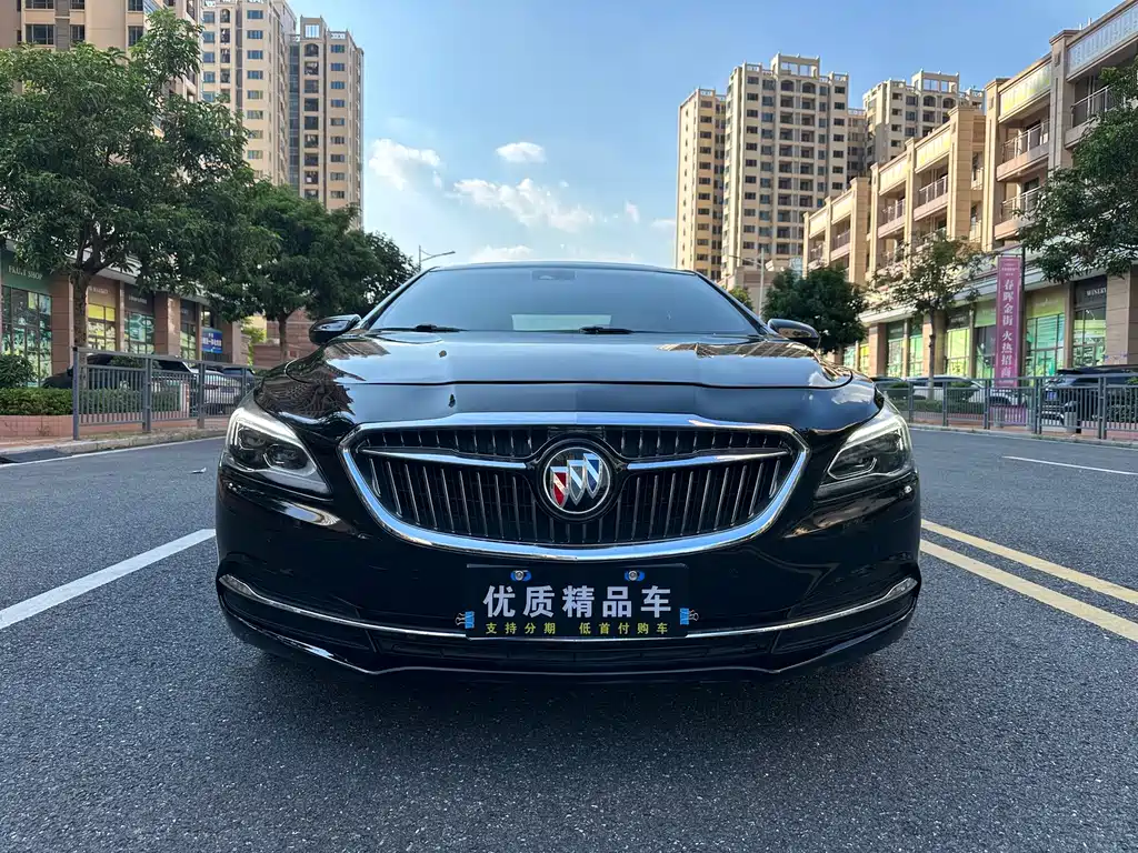 Buick LaCrosse — миниатюра 2