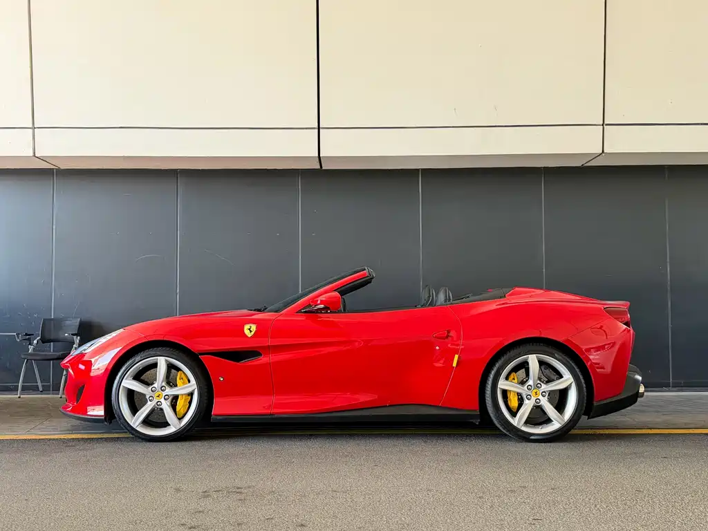 Ferrari Portofino — миниатюра 11