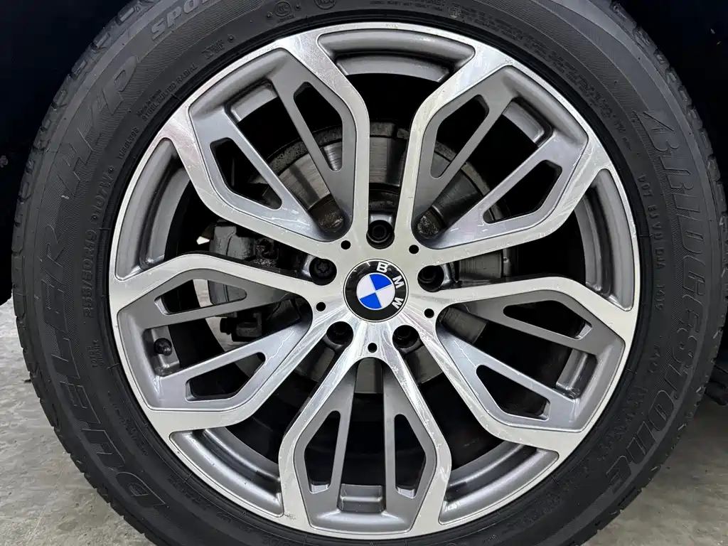 BMW X6 — миниатюра 12