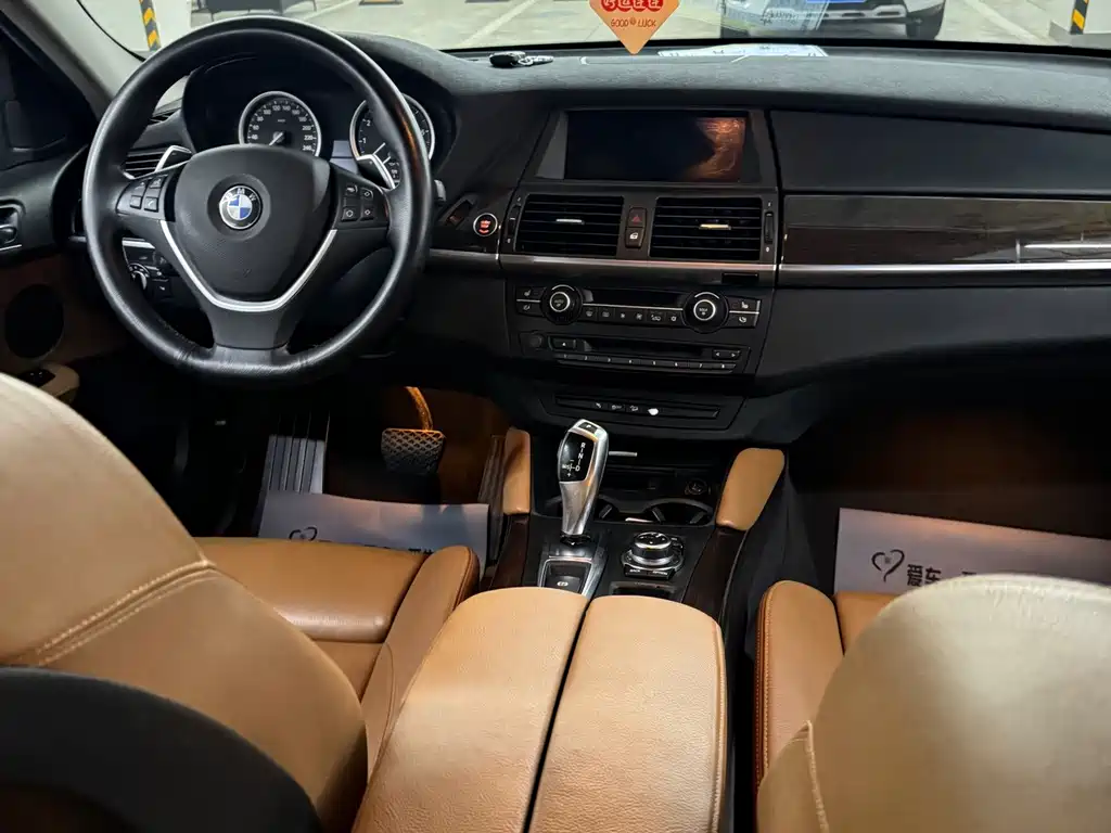 BMW X6 — миниатюра 13