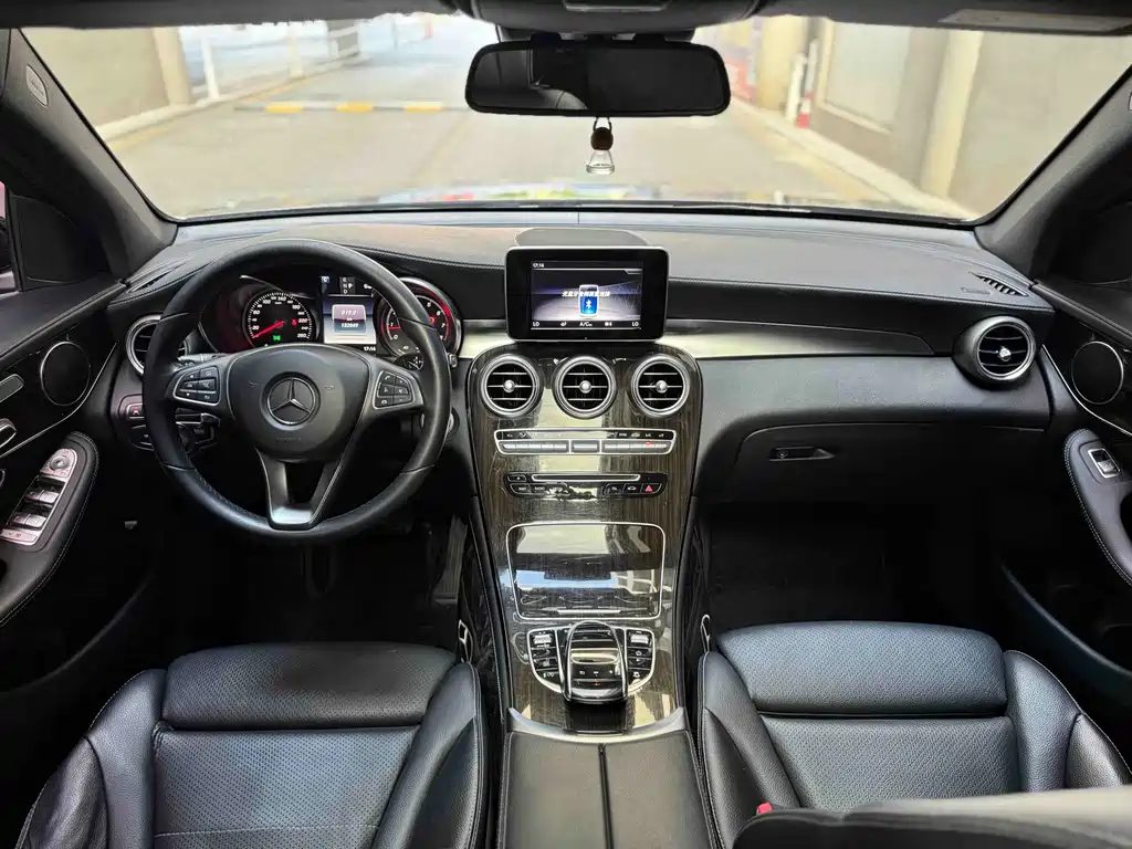 Mercedes-Benz GLC — миниатюра 13