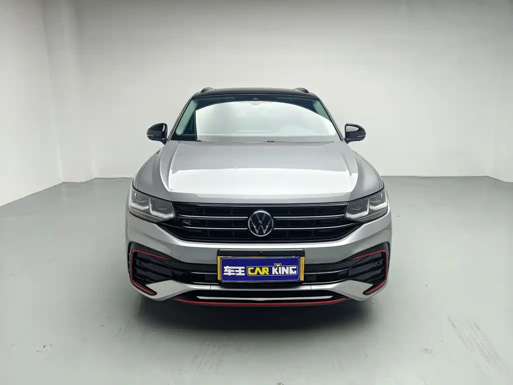 Volkswagen Tiguan X — миниатюра 2