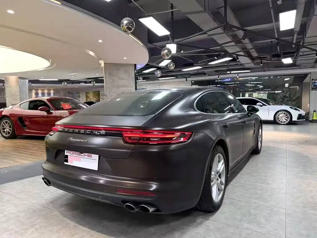 Porsche Panamera Hybrid — миниатюра 6