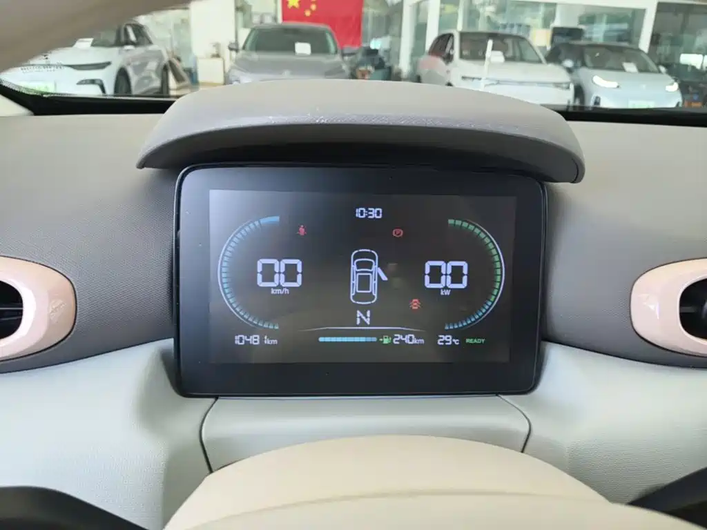 Leapmotor Leapmotor T03 — миниатюра 12