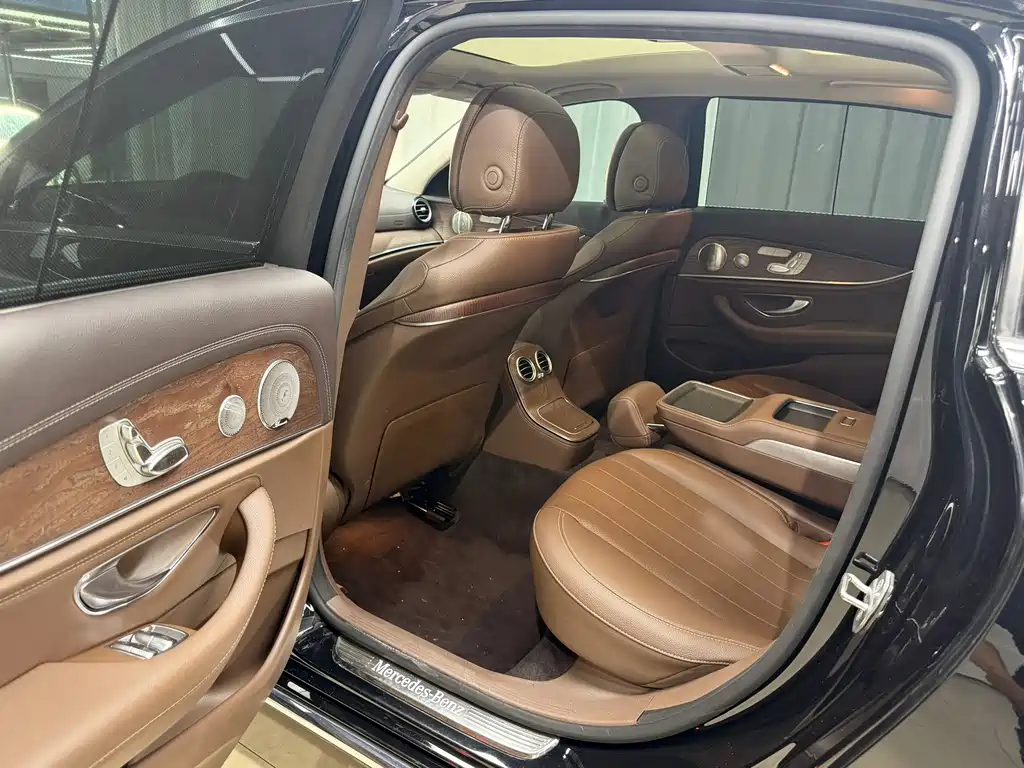 Mercedes-Benz E-Class E 2022 E 300 L Luxury