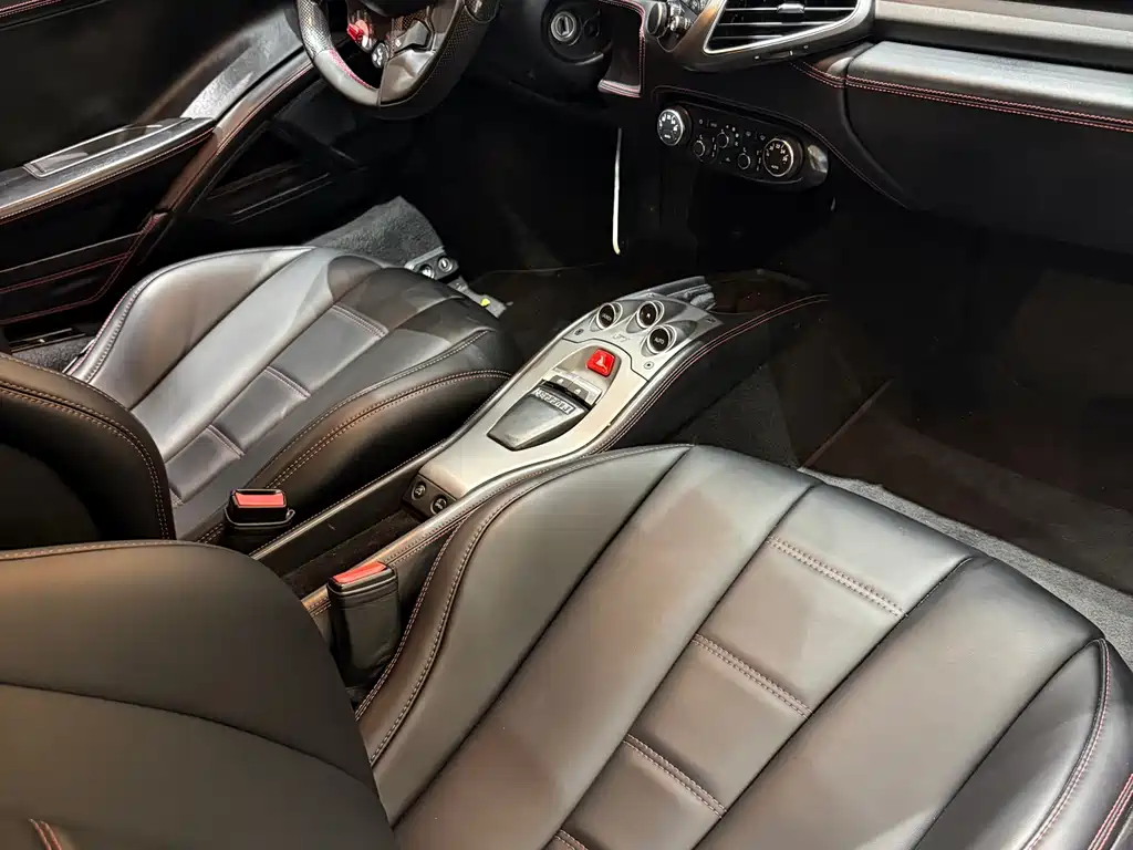Ferrari 458 2011 4.5L Italia