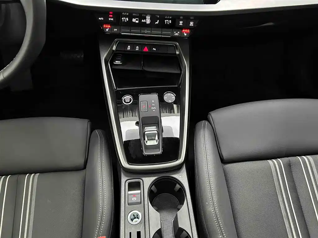 Audi A3 2023 Sportback 35 TFSI Fashion Sport