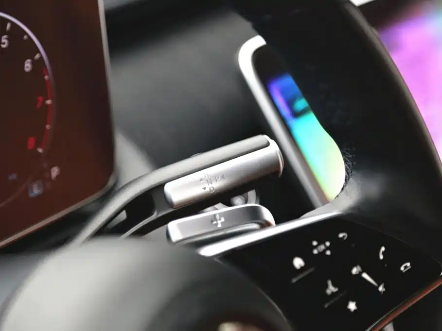 Mercedes-Benz S-Class — миниатюра 14