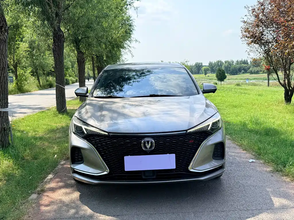 Changan Eado — миниатюра 2