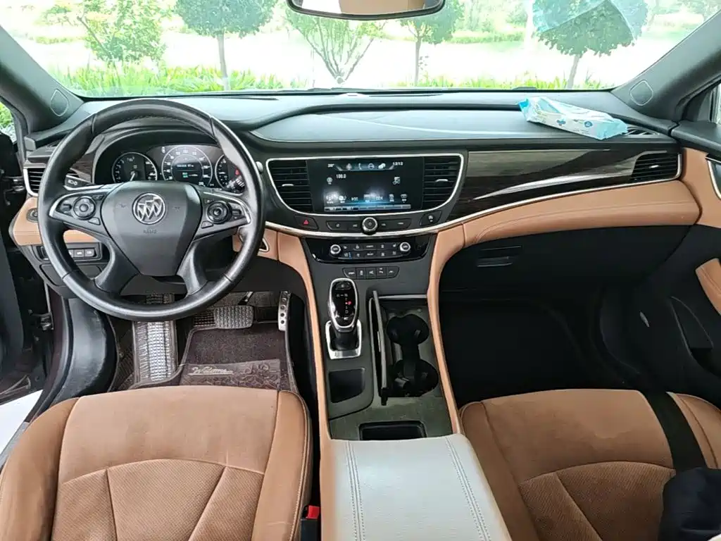 Buick LaCrosse 2016 28T Luxury