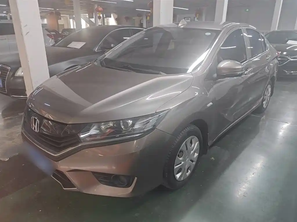 Honda Greiz 2016