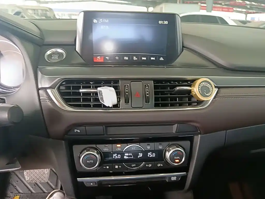 Mazda Atenza — миниатюра 13